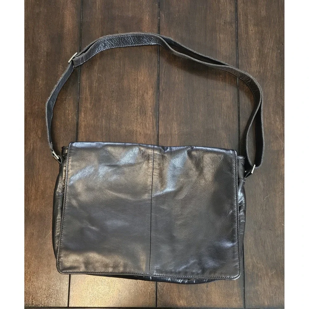 Ctl A Garrett Leather Company Leather Messenger Bag Black Soft Supple Adjustable